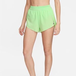 Women’s Nike Aeroswift